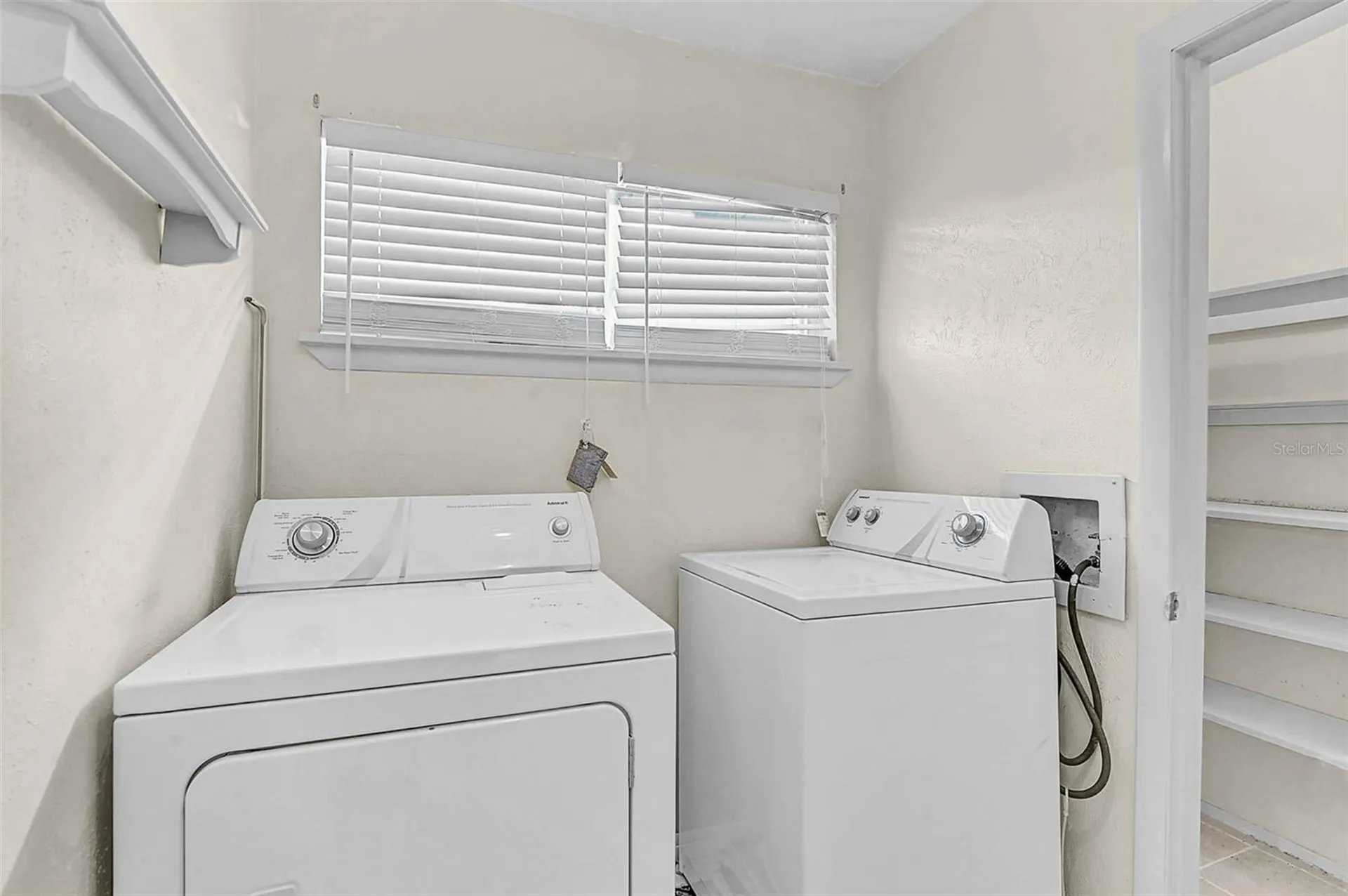 4388 Rayfield Drive Sarasota FL 34243