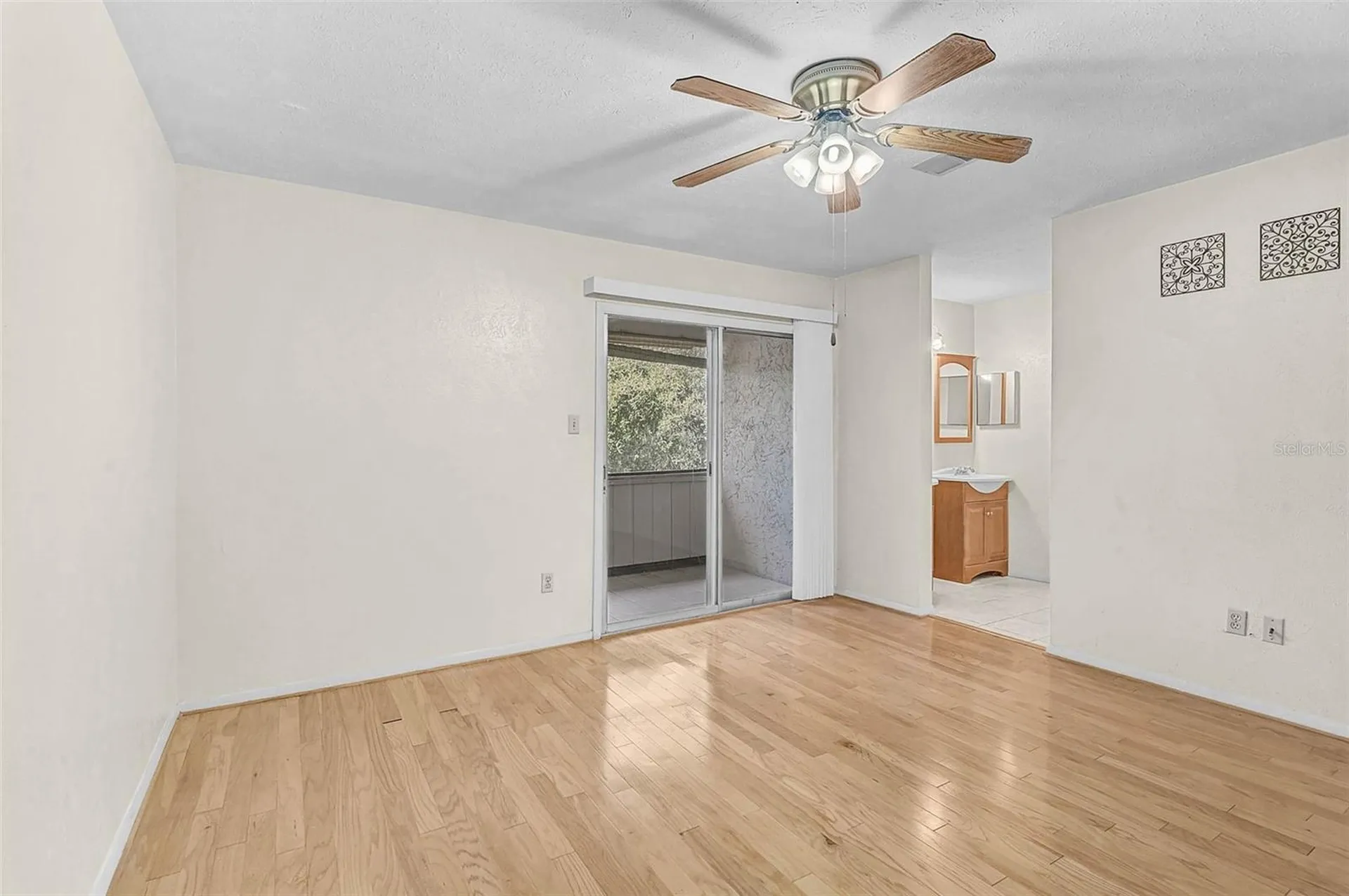 4388 Rayfield Drive Sarasota FL 34243