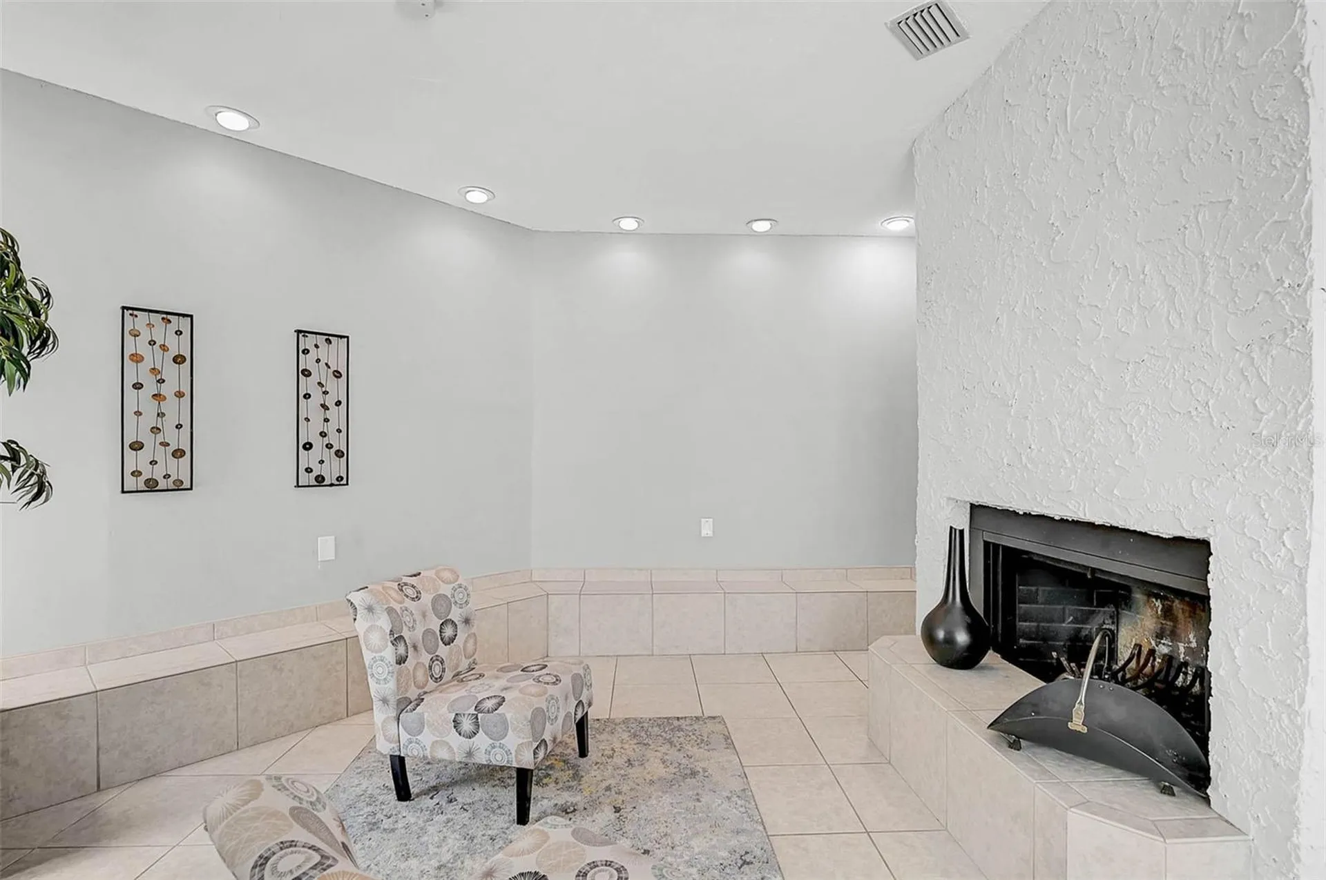 4388 Rayfield Drive Sarasota FL 34243