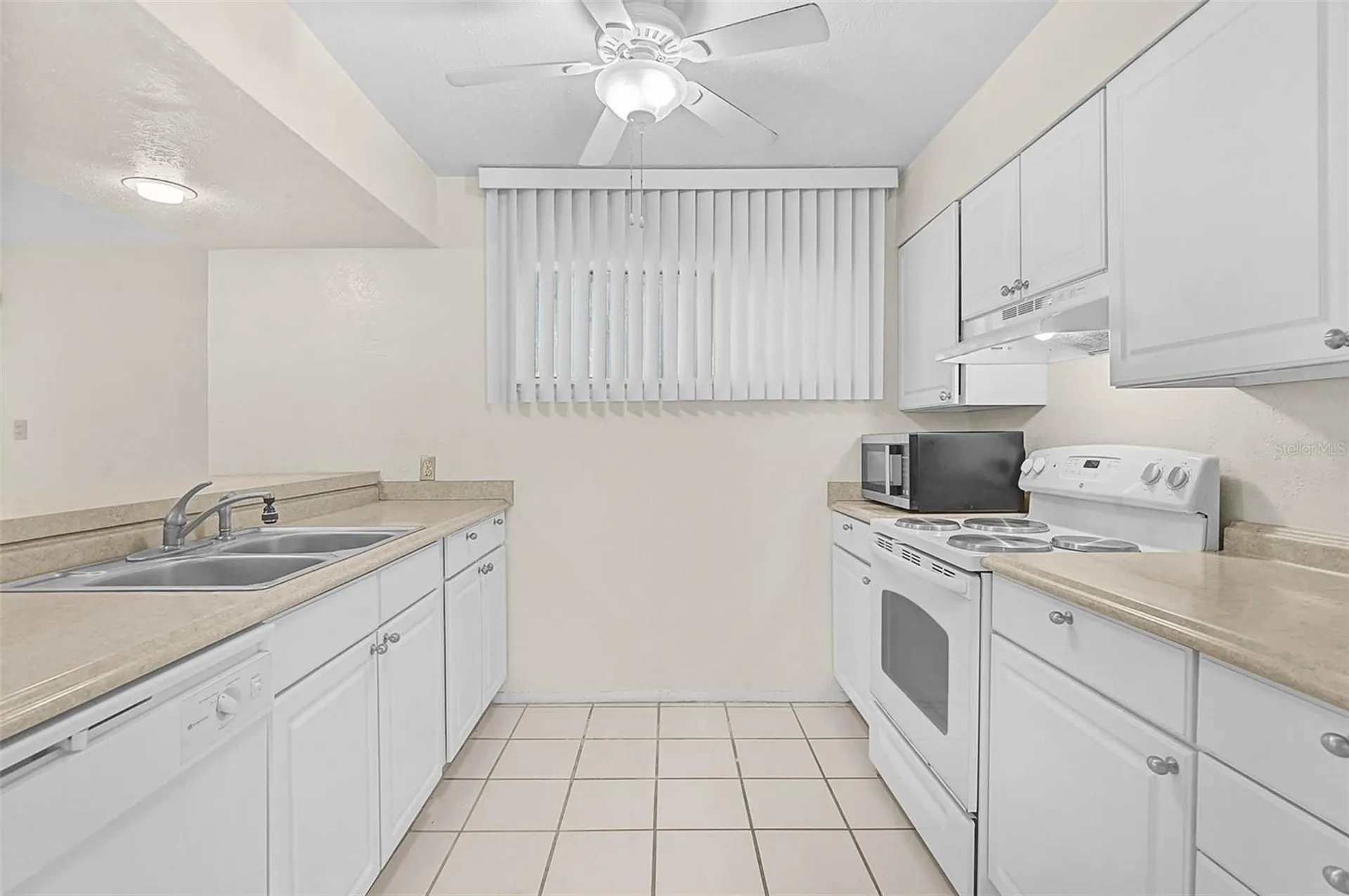 4388 Rayfield Drive Sarasota FL 34243