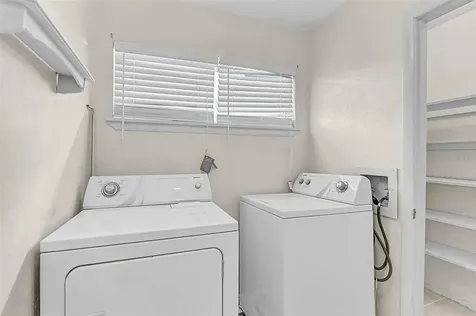 4388 Rayfield Drive Sarasota FL 34243