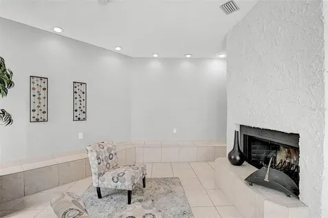 4388 Rayfield Drive Sarasota FL 34243