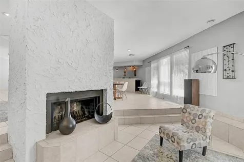 4388 Rayfield Drive Sarasota FL 34243