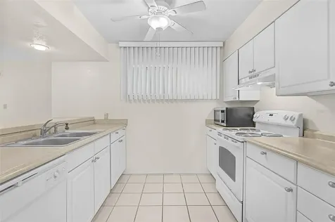 4388 Rayfield Drive Sarasota FL 34243