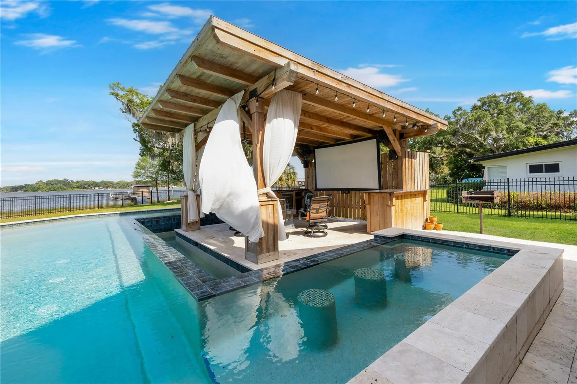 5475 Lake Jessamine Drive Orlando FL 32839