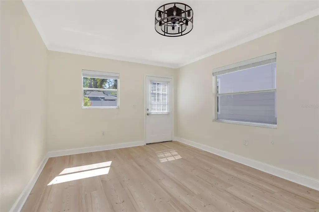 3113 W Oakellar Avenue Tampa FL 33611