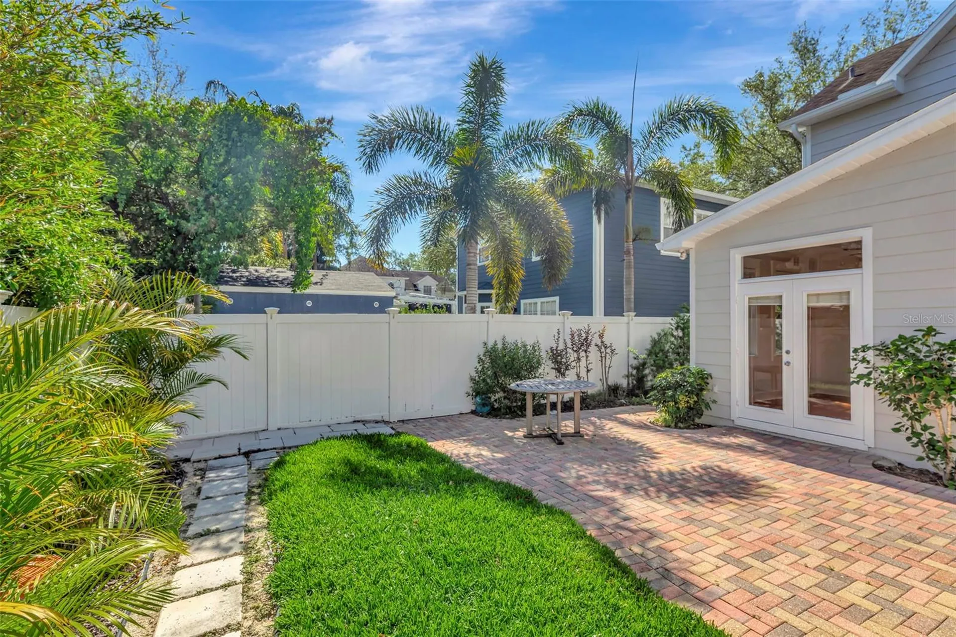 3113 W Oakellar Avenue Tampa FL 33611