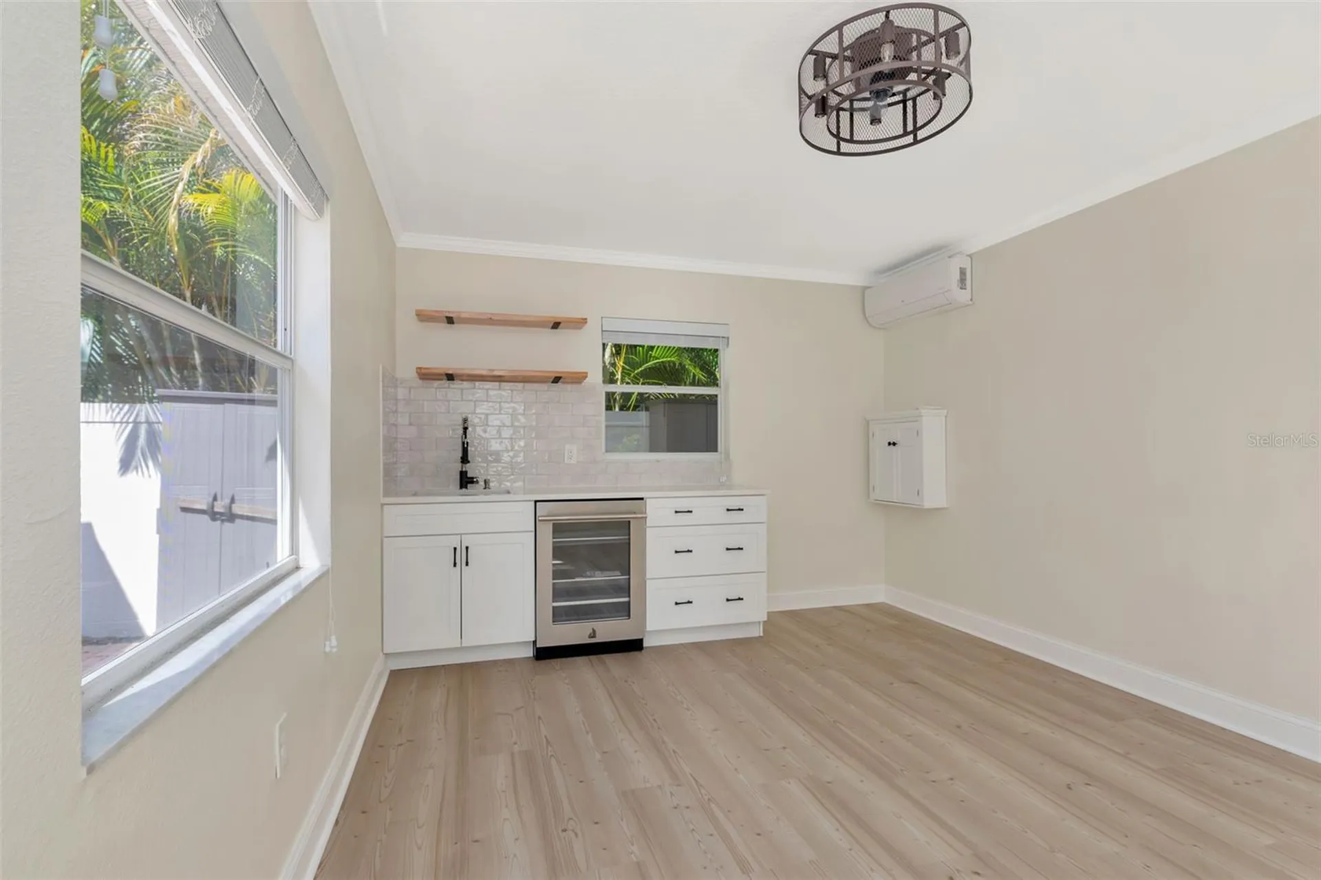 3113 W Oakellar Avenue Tampa FL 33611