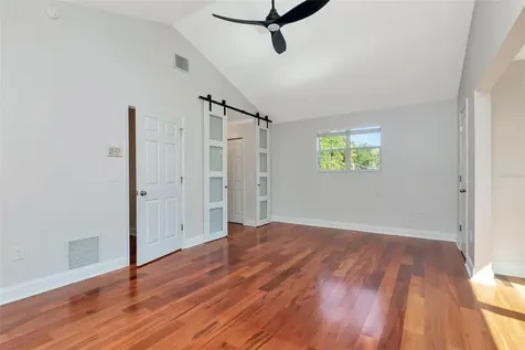 3113 W Oakellar Avenue Tampa FL 33611