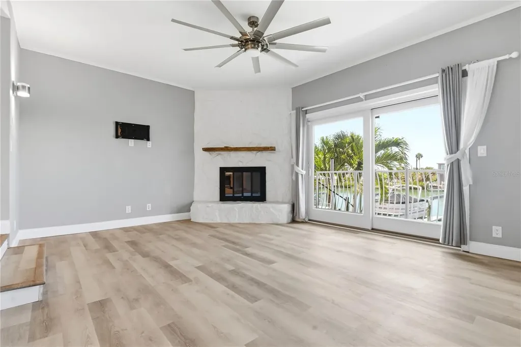 12482 Capri Circle N Treasure Island FL 33706