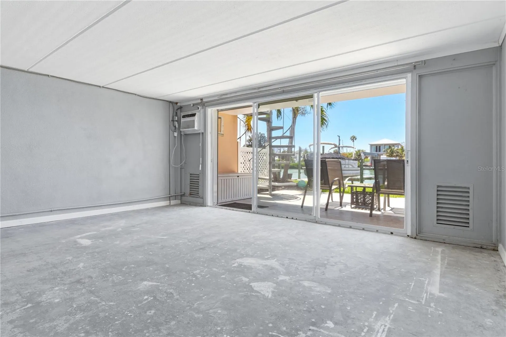 12482 Capri Circle N Treasure Island FL 33706