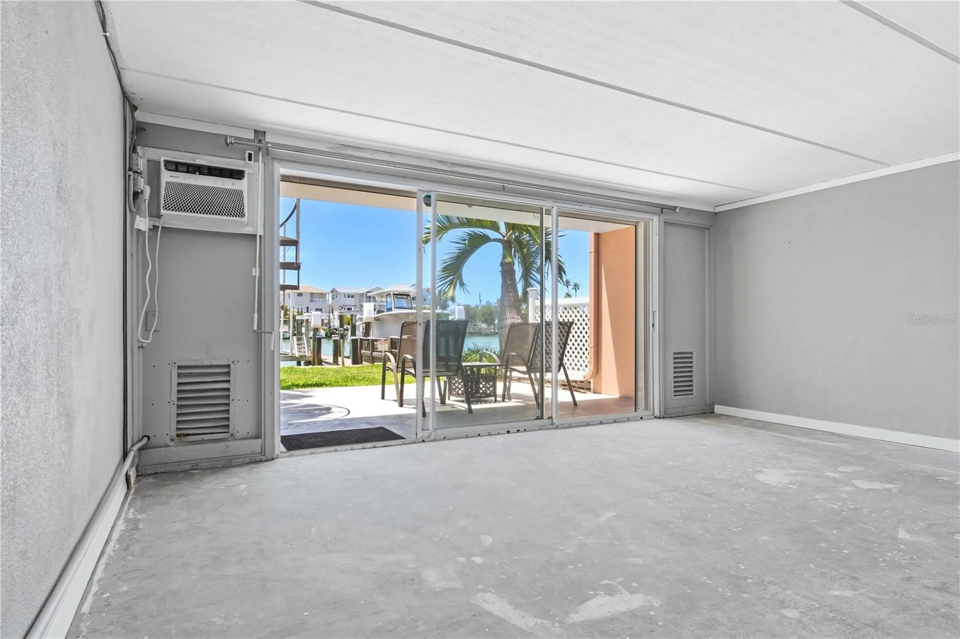 12482 Capri Circle N Treasure Island FL 33706
