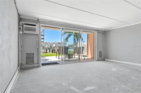 12482 Capri Circle N Treasure Island FL 33706