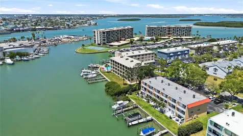 12482 Capri Circle N Treasure Island FL 33706