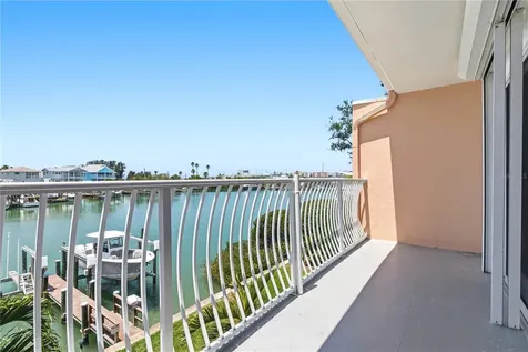 12482 Capri Circle N Treasure Island FL 33706
