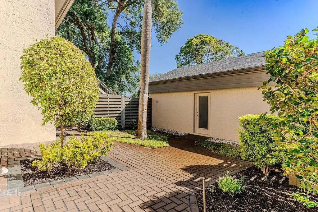 3151 Landmark Drive Clearwater FL 33761