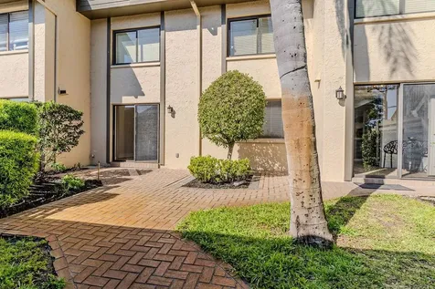 3151 Landmark Drive Clearwater FL 33761