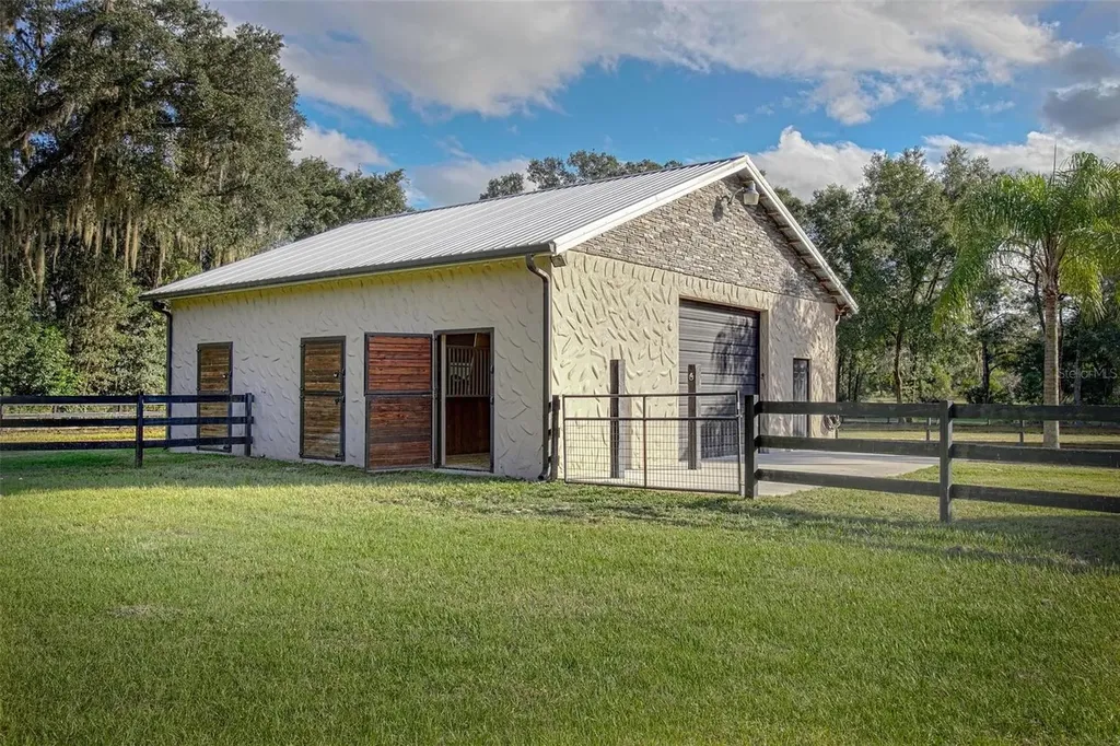 2015 Hawk Haven Trail Deland FL 32720