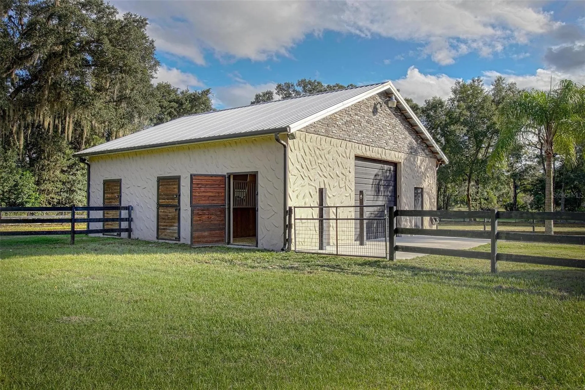 2015 Hawk Haven Trail Deland FL 32720