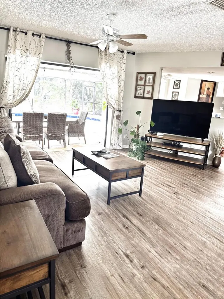 2098 Brent Place Palm Harbor FL 34683