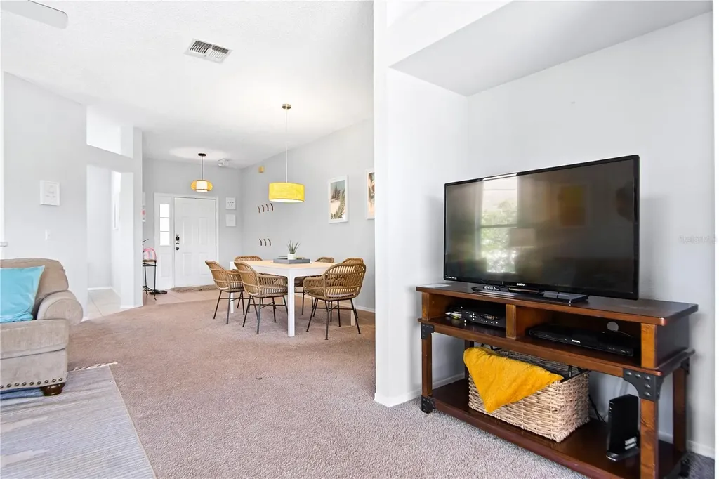 130 Mary Jo Lane Davenport FL 33897