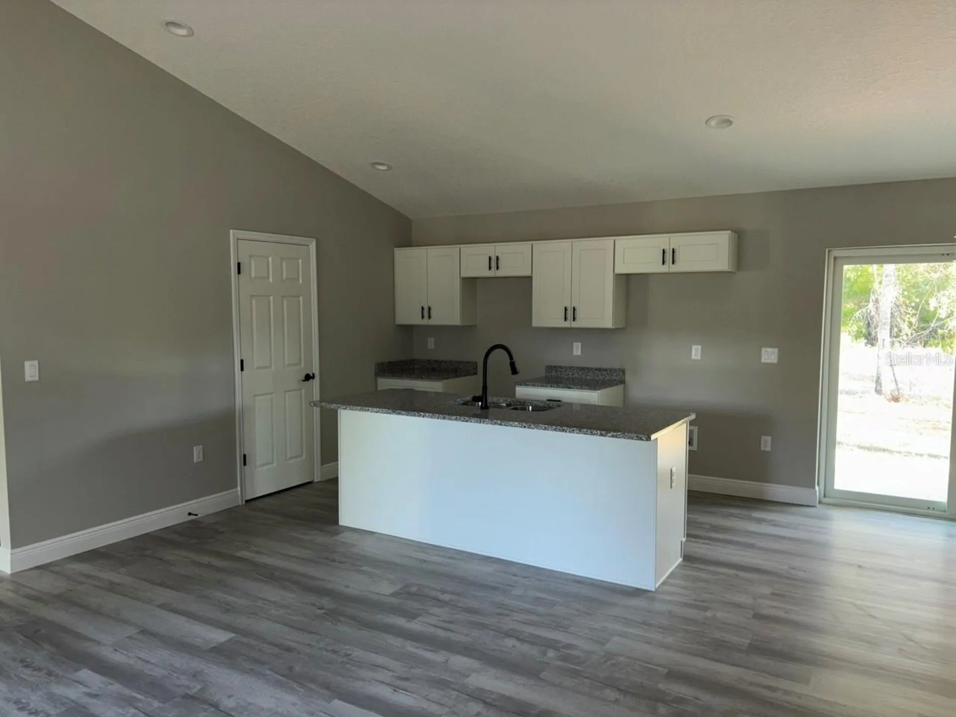 339 W Goldcoast Place Dunnellon FL 34434