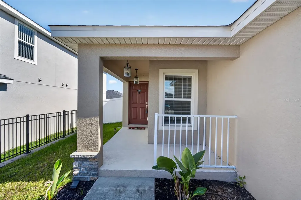 2024 Noble Drive Davenport FL 33837