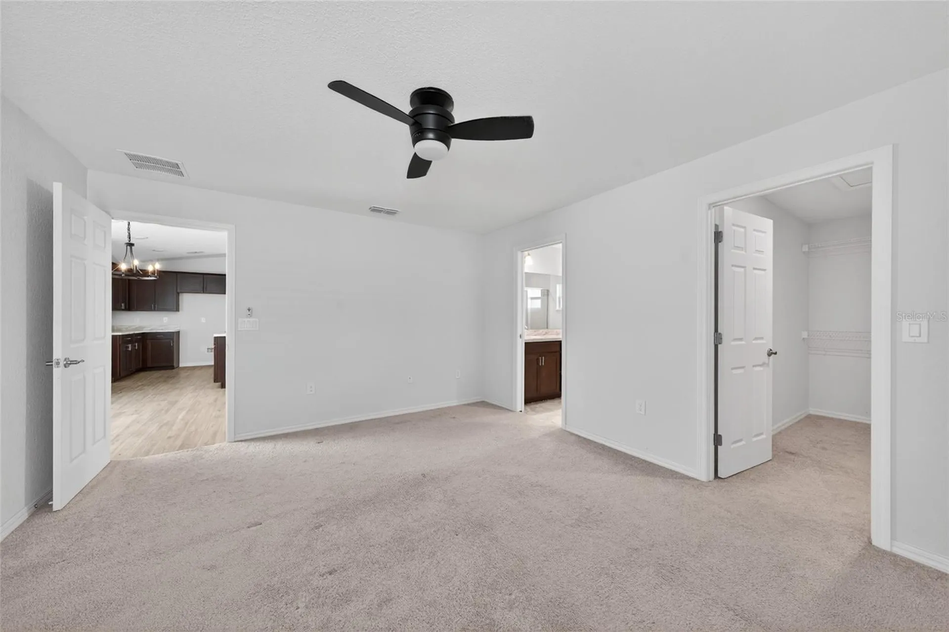 2024 Noble Drive Davenport FL 33837