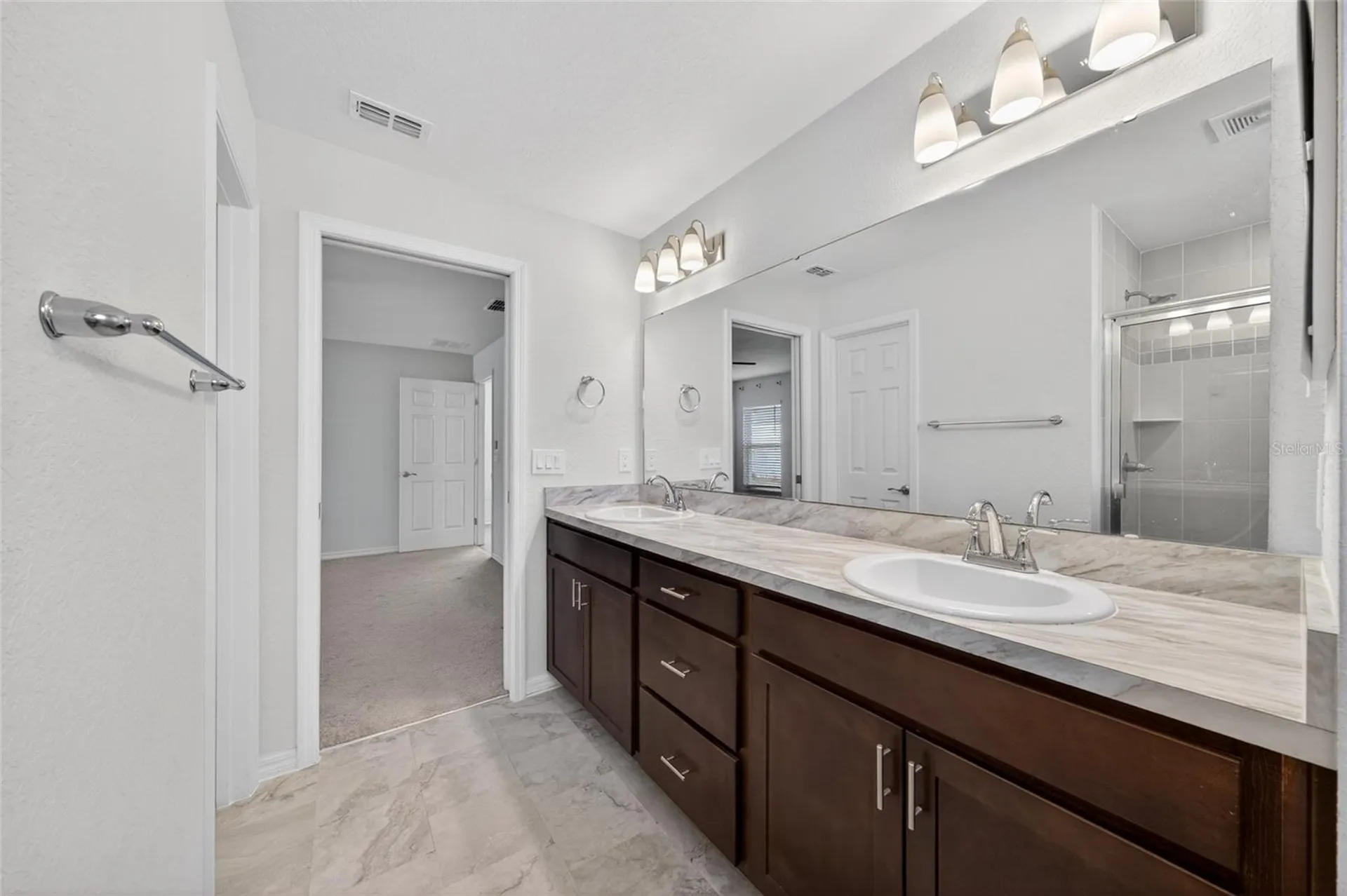 2024 Noble Drive Davenport FL 33837