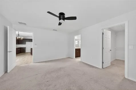 2024 Noble Drive Davenport FL 33837