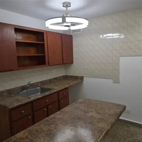 424 Calle Ensenada San Juan PR 00920