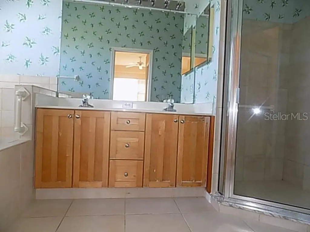 4641 Samoset Drive Sarasota FL 34241
