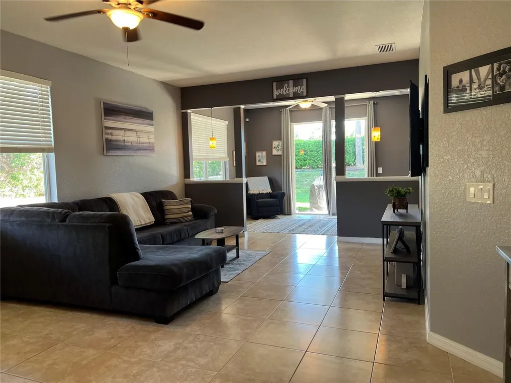 7003 Chatum Light Run Bradenton FL 34212