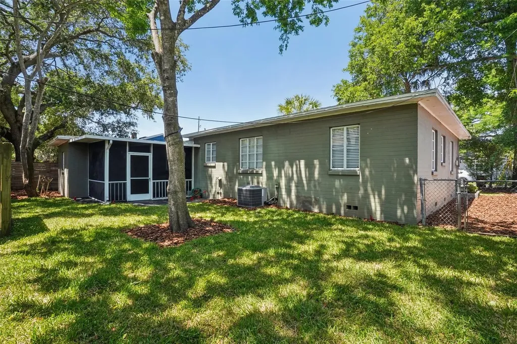 1816 Weltin Street Orlando FL 32803