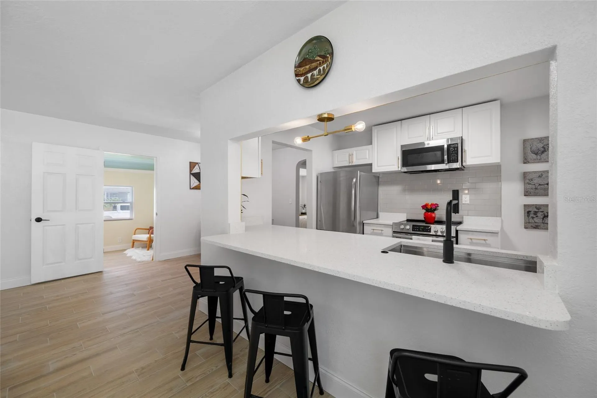 821 19th Avenue S St Petersburg FL 33705