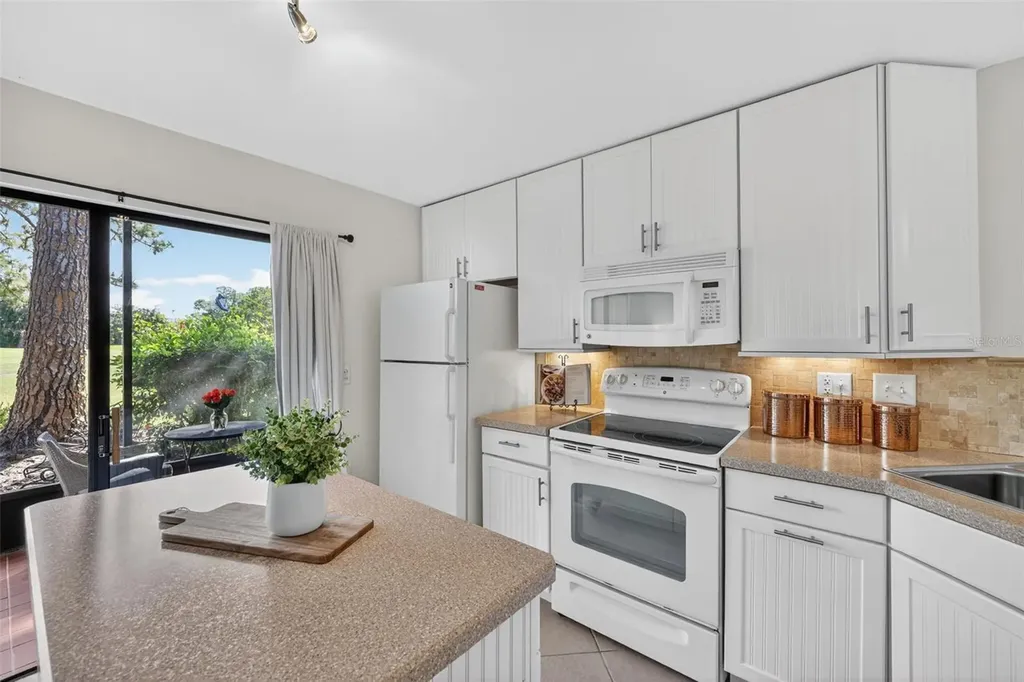 3061 Quail Hollow Sarasota FL 34235