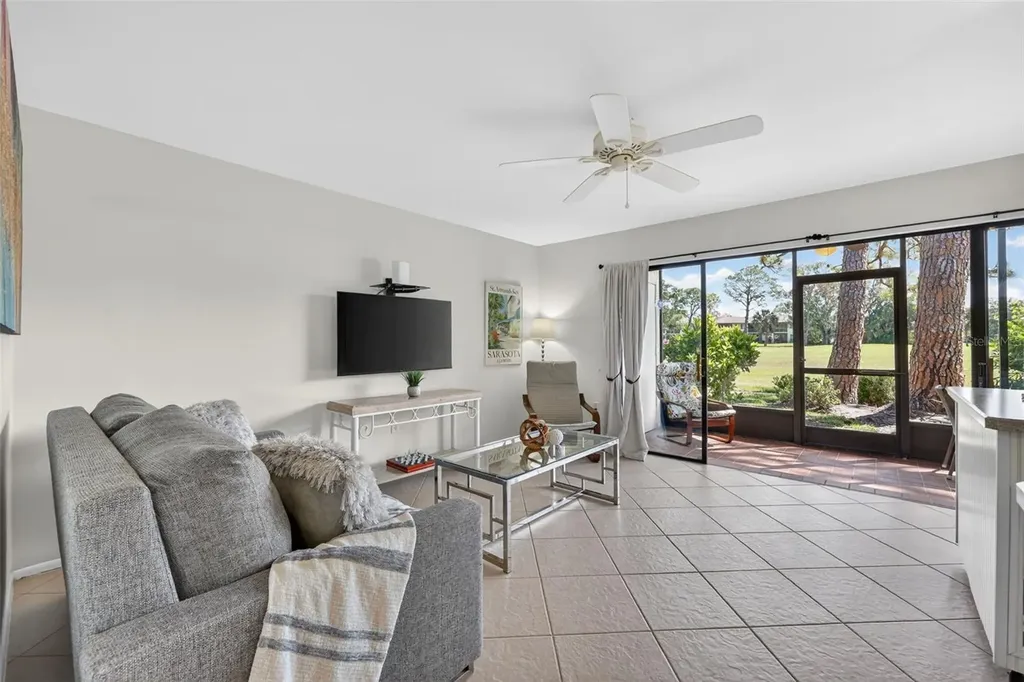 3061 Quail Hollow Sarasota FL 34235