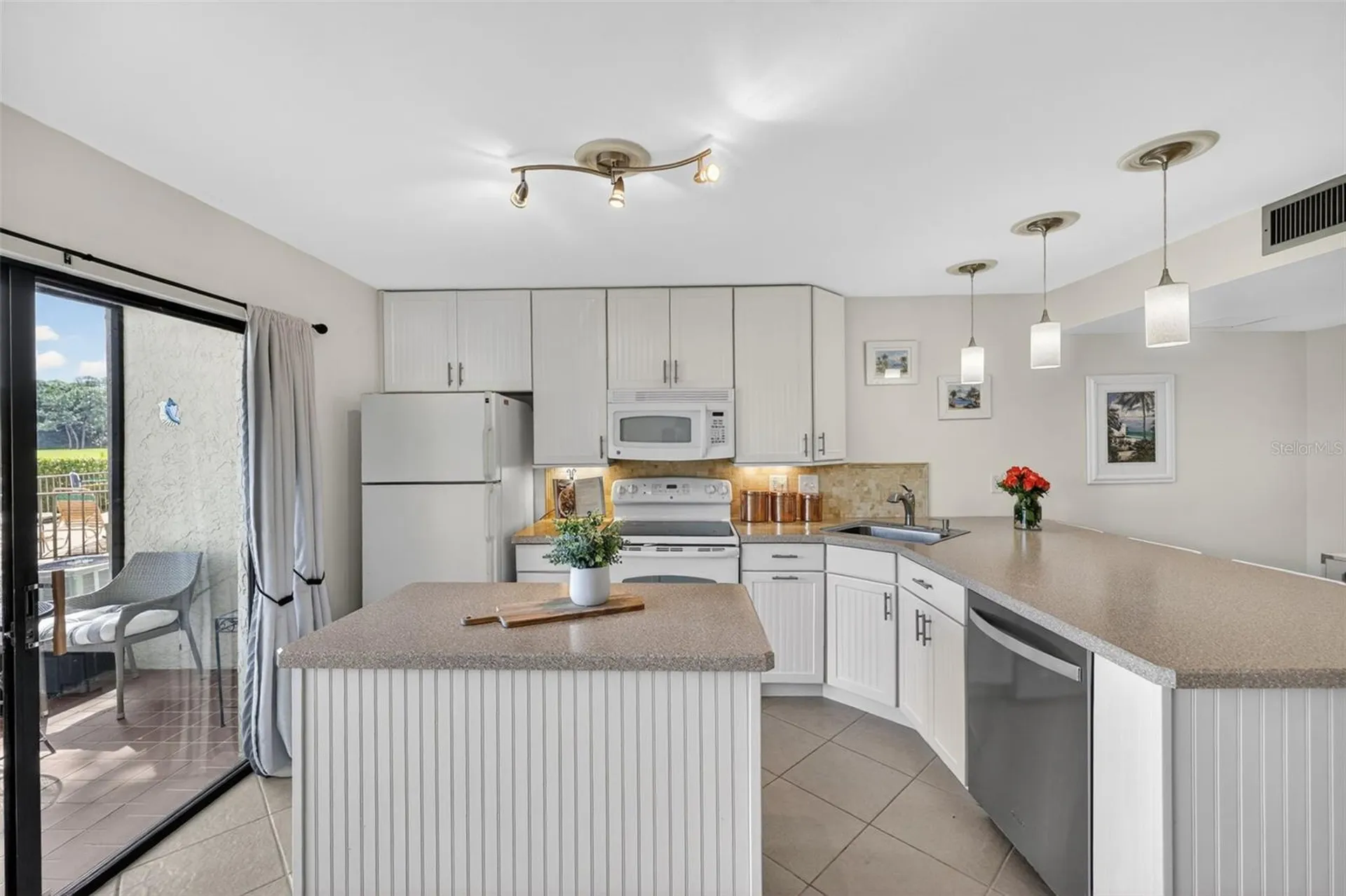 3061 Quail Hollow Sarasota FL 34235