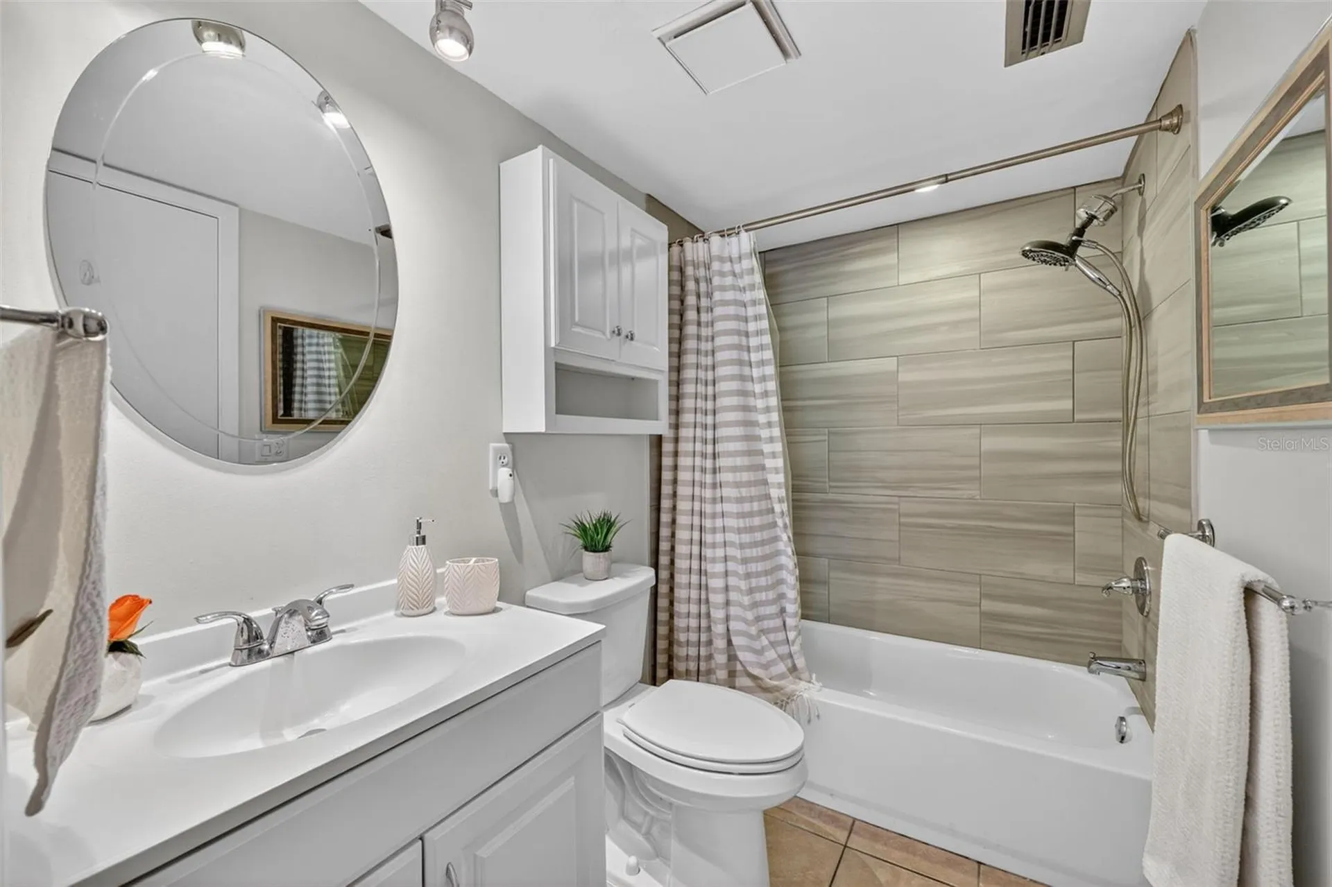 3061 Quail Hollow Sarasota FL 34235