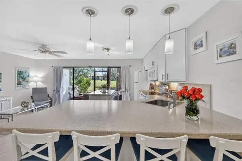 3061 Quail Hollow Sarasota FL 34235
