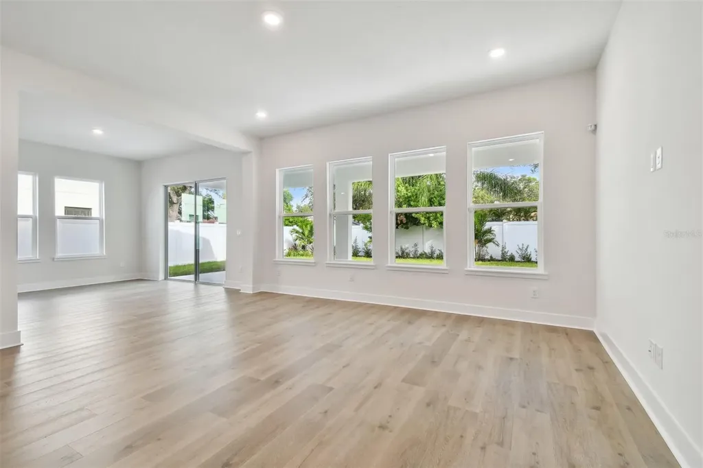 812 W Orient Street Tampa FL 33603