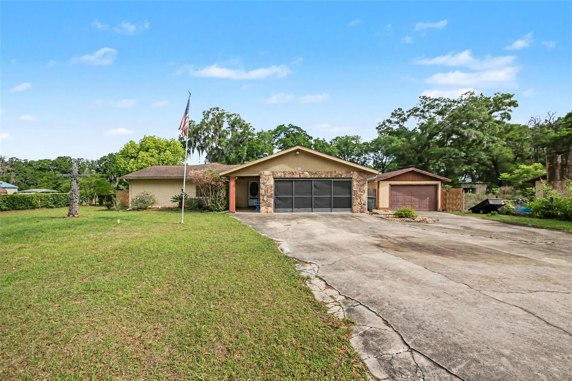 1225 Greens Dairy Road Deland FL 32720