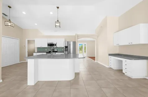 9660 Miami Circle Port Charlotte FL 33981