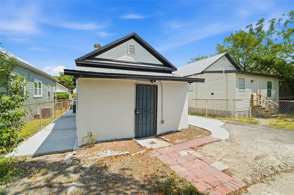 2120 W Nassau Street Tampa FL 33607