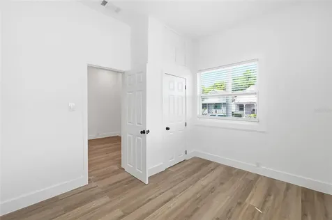 2120 W Nassau Street Tampa FL 33607