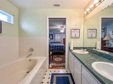 7967 Apple Blossom Drive Lakeland FL 33810