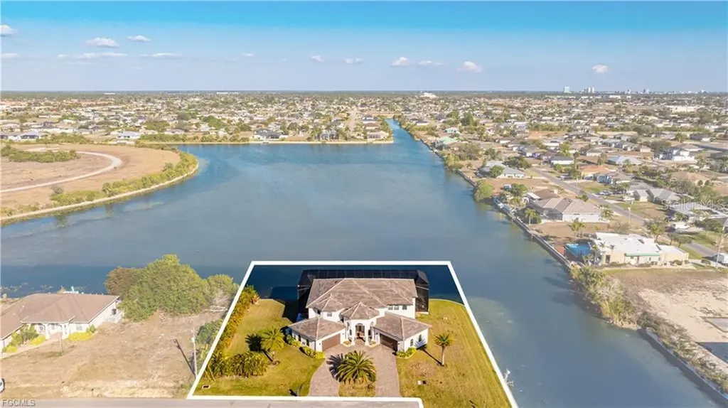 2003 NE 10th Place Cape Coral FL 33909