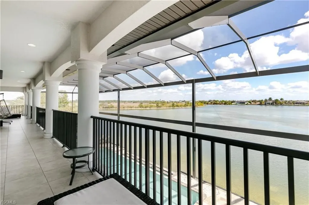 2003 NE 10th Place Cape Coral FL 33909
