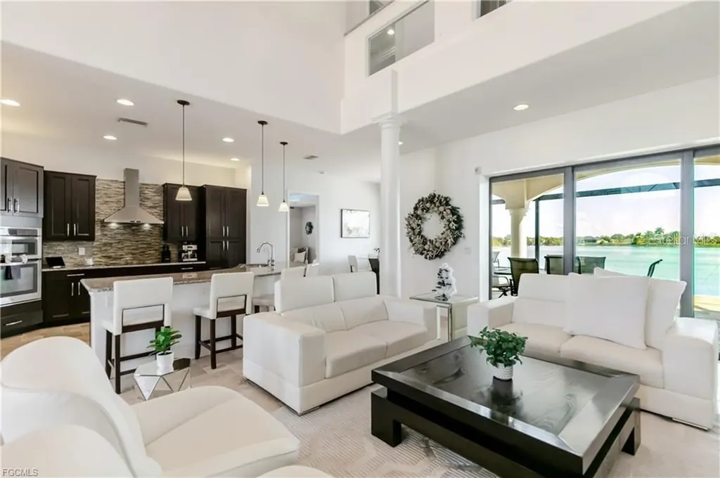 2003 NE 10th Place Cape Coral FL 33909