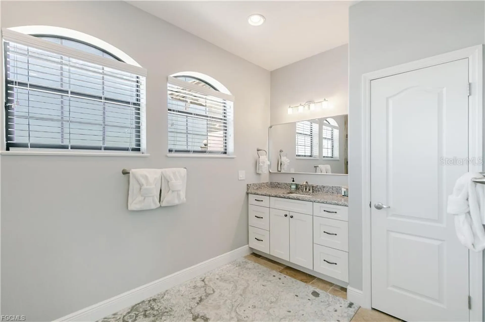 2003 NE 10th Place Cape Coral FL 33909